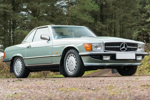 1988 Mercedes-Benz 420SL (R107) just 17,000 miles In vendita