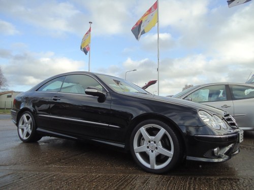 0757 EXTREMELY LOW MILEAGE CLK CDi SPORT WITH COMMAND & AMG PACK For Sale