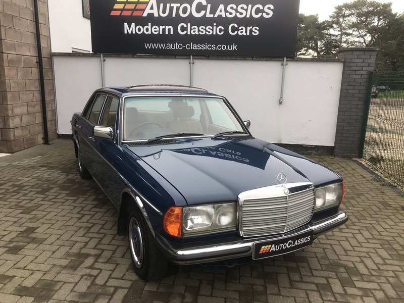 Mercedes W123 200 Auto, 77,000 Miles