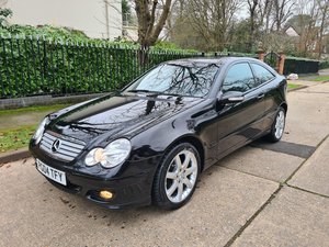 2004 Unbelievable 1 Owner Example Full Mercedes Service History SOLD