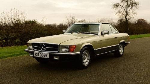 1983 Mercedes Benz 500 SL R107 **ONLY 18700 MILES FROM NEW** For Sale