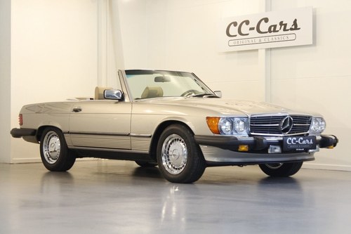 1987 Mercedes 560 SL Convertible Automatic For Sale