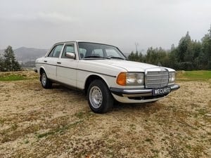 1982 Mercedes W123 300D In vendita