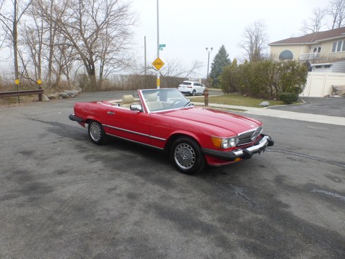 1986 Mercedes 560SL Two Tops Nice Driver - For Sale
