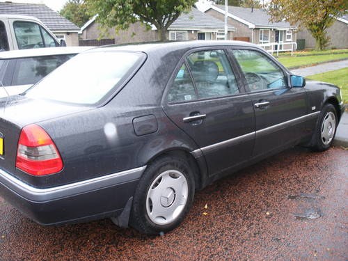 1997 MERCEDES C180 ELEGANCE 5spd AUTO SALOON VERKAUFT