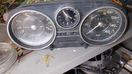 Speedometer Mercedes 220/8
