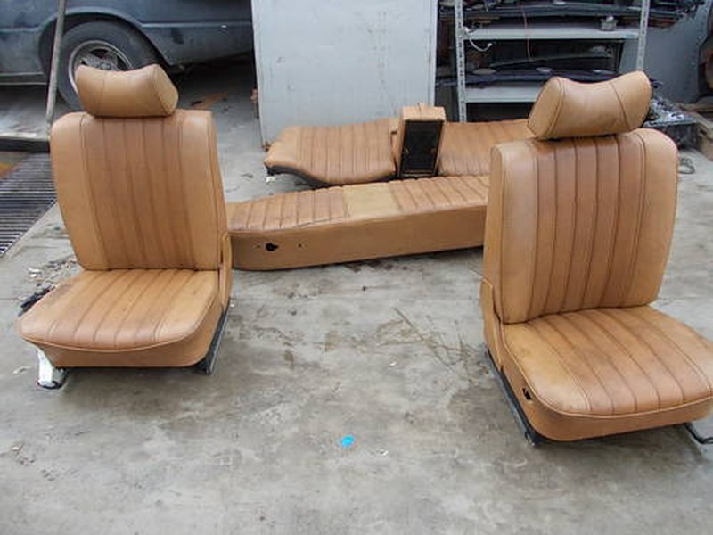 Seats for Mercedes 220/8 D