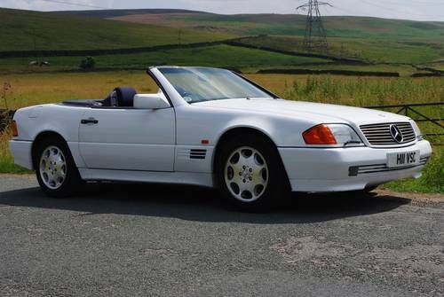 1991 MERCEDES R129 300SL AUTO, fsh, immaculate condition For Sale