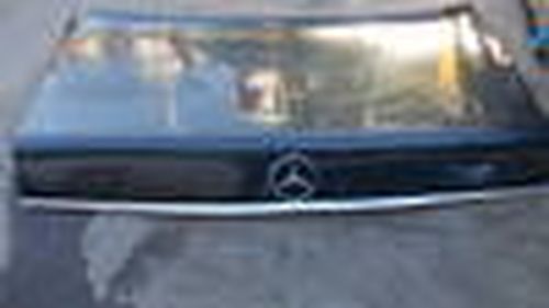 Picture of Mercedes 500 SL rear bonnet - For Sale