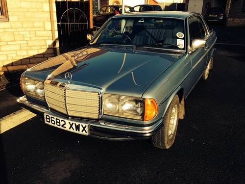 1985 Mercedes 230 coupe (W123) SOLD