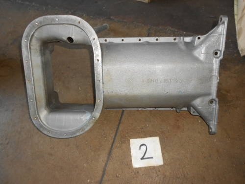 Oil pan Mercedes 180 and 190 In vendita