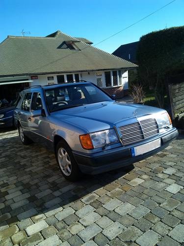 1992 Mercedes 230TE automatic- low mileage- 2 owners SOLD