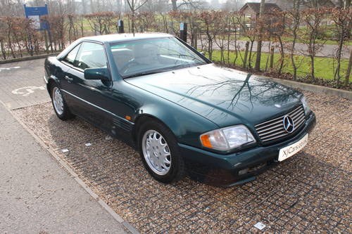1996 Stunning SL320 with FSH bills for 10k++ Over 120 pics online For Sale
