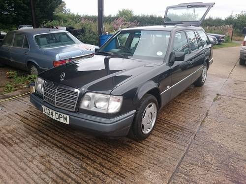 1994 Mercedes W124 200 TE at. SOLD