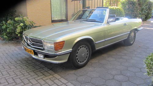 Mercedes 300 SL year 1986 For Sale