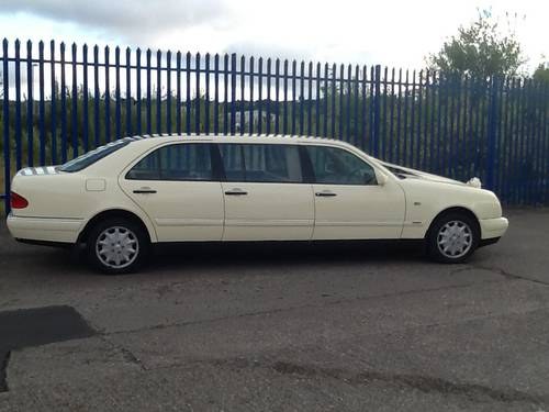 1999 Mercedes 8 seat limo SOLD