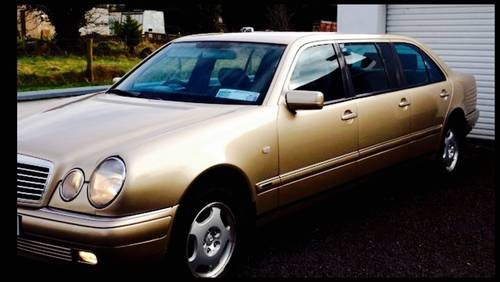 1998 Gold Mercedes 6 door E class Limousine**Mint!  For Sale
