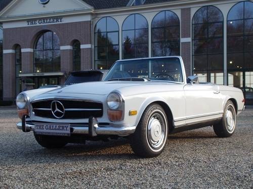 1971 Mercedes Benz 280 SL Pagode For Sale
