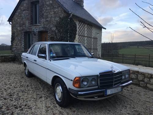 1979 W123 300d  A RARE SOLID EXAMPLE SOLD