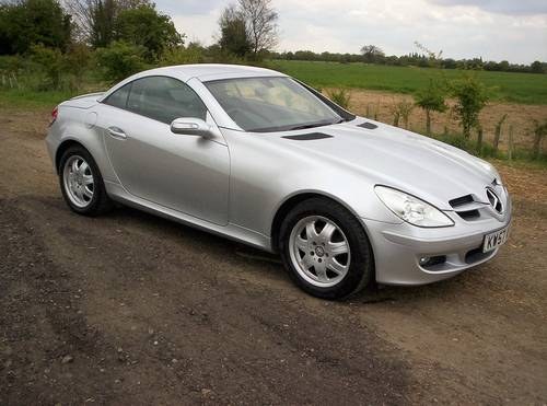2008 MERCEDES 200 SLK AUTO 24170 MILES WITH 7 SERVICES SOLD