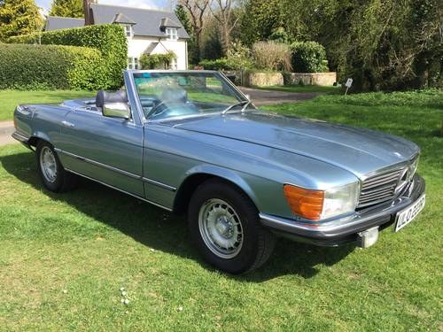 nice 1977 Mercedes 350SL (R107), both tops, MOT March 2018 For Sale