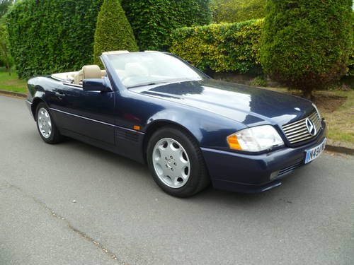MERCEDES-BENZ SL 320 (R129) 1995 38,000 miles only VERKAUFT