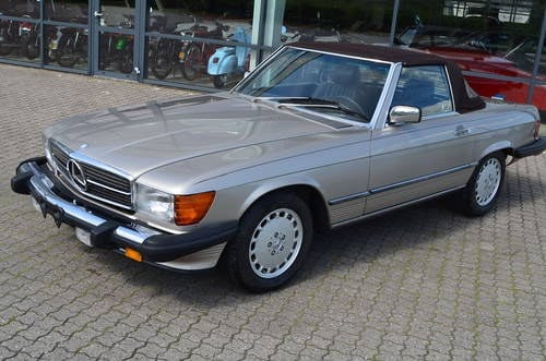 1988 Mercedes 560 SL Cabrio 5,5 Aut. VERKAUFT