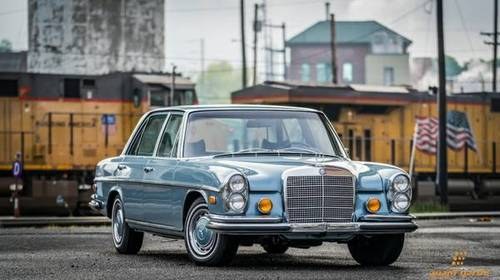 1972 Mercedes 280se 4.5 sedan = 32k miles Blue  $14.9k For Sale