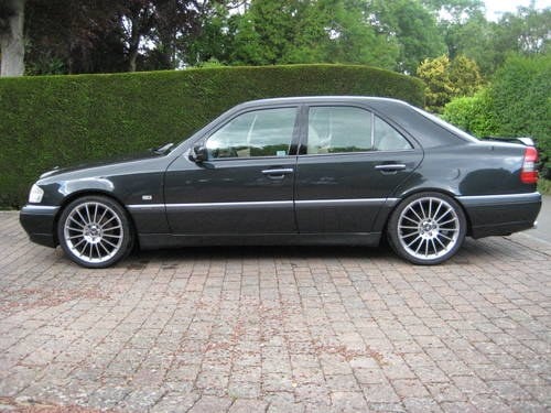 1995 Very low mileage Mercedes C280 Carat Duchatelet In vendita