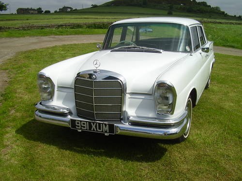1961 Mercedes Benz 220Sb Fintail Saloon For Sale