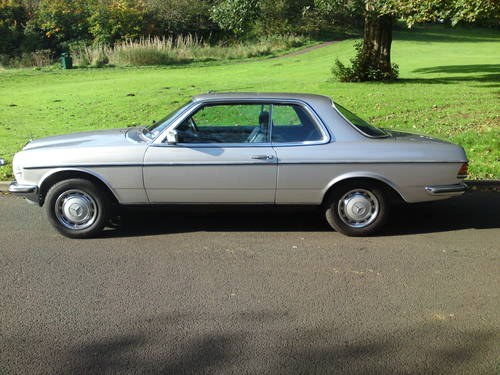 1982 BEAUTIFUL PILLARLESS COUPE FOR SALE For Sale