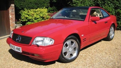 Mercedes Benz SL320 R129 With Just 7,900  Miles From New