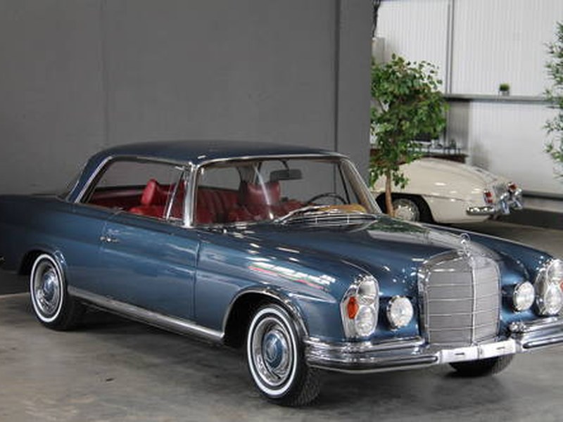 220 SE Coupe | Getting Hard to find now LEFT HAND DRIVE