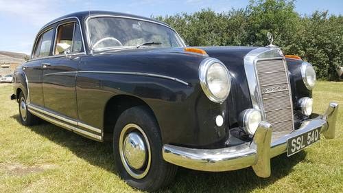 Mercedes 220S “Ponton” Manual “Rolling Restoration”1960 In vendita all'asta