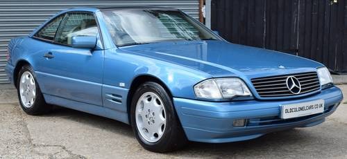 1998 Stunning R129 SL500 V8 Convertible with Glass Hardtop  For Sale