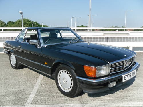 Mercedes 300SL 1987/E - Gloss Black For Sale