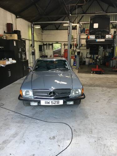 1982 Beautiful Mercedes SL500 107 For Sale