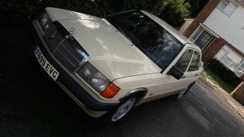 1989 2.0 mercedes 190 automatic petrol For Sale