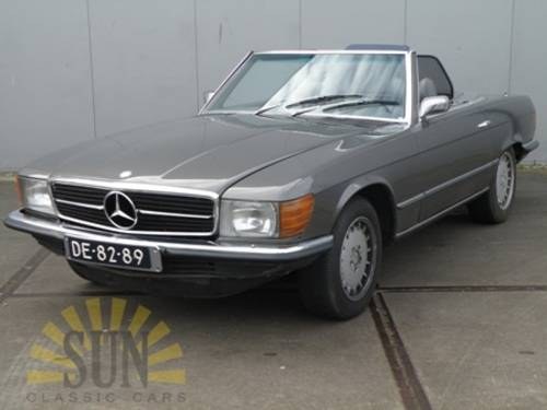 Mercedes Benz 350 SL 1973 in good driving condition For Sale