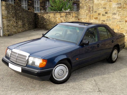 1989 Mercedes W124 230E Auto - Low Miles -FSH- Immaculate Example SOLD