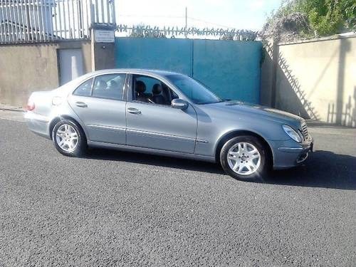 2005 Mercedes Benz E200 (1.8) immaculate condition For Sale