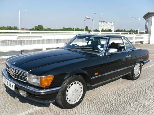 Mercedes 300SL 1987/E - Gloss Black In vendita