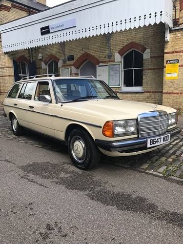 Mercedes 240D 123 Series 1985 For Sale