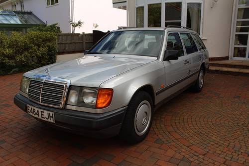 Mercedes 230 TE Estate 1987 - To be auctioned 27-10-17 In vendita all'asta