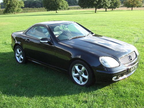 2001 Mercedes SLK320 Convertible, Obsidian Black For Sale