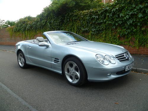 2004 MERCEDES-BENZ SL350 (R230) 31,000 miles only SOLD