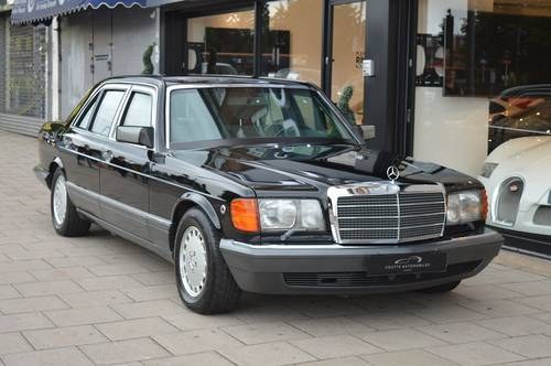 1991 MERCEDES-BENZ 560SEL ARMORED 5DR AUTO For Sale