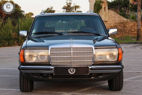 1982 Mercedes Benz 300TD Estate In vendita