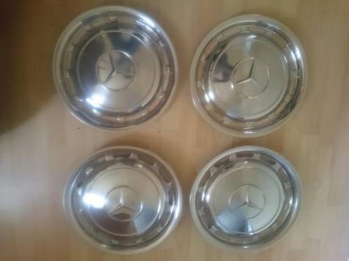 Mercedes 600 Pullman hubcaps For Sale