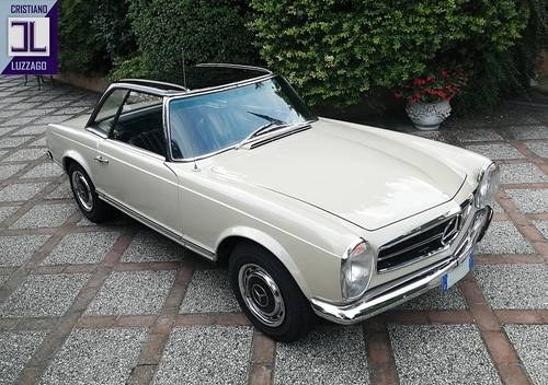 1968 TOTALLY RESTORED MERCEDES BENZ 250 SL AUTOMATIC SOLD